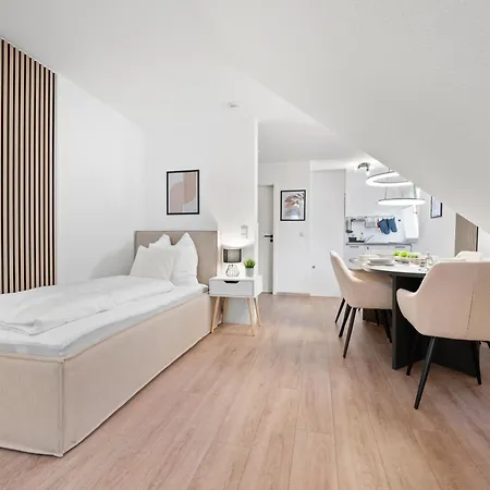 Malu - Im Stadtzentrum, Smarttv, Netflix, 24h Checkin * Ludwigsburg